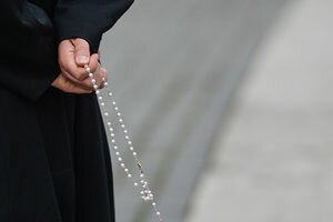 В американском Иллинойсе 500 священников обвинили в педофилии