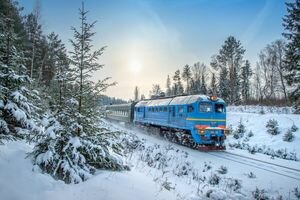 "Укрзализныця" назначила дополнительные поезда на новогодние праздники: продажа билетов уже открыта