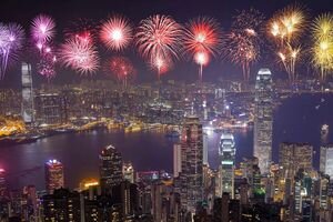 В Китае жители встретили Новый год 2019 впечатляющим салютом (видео)