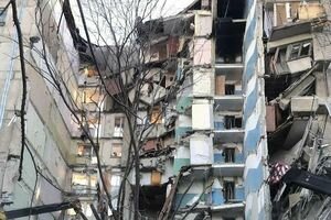 В Магнитогорске из-под завалов рухнувшего дома достали тела уже 14 человек: судьба еще 30 остается неизвестной