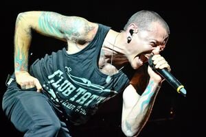 Появилась посмертная песня лидера Linkin Park Честера Беннингтона