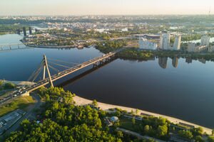 Движение по Северному мосту в Киеве ограничили на несколько дней из-за ремонта