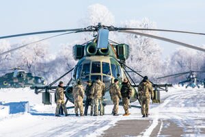 В Полтавской области начались учения летчиков военных вертолетов. Фото 