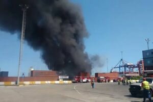В венесуэльском порту Ла-Гуайра произошел взрыв