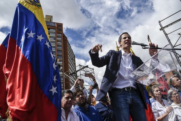 В Госдепе уточнили, сколько стран официально признали Гуайдо президентом Венесуэлы