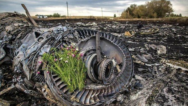 В РФ заявили, что не планируют обсуждать признание вины за крушение МН17 над Донбассом