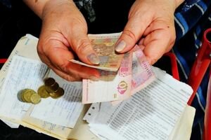 Украинцы получат первые субсидии "живыми" деньгами: названы дата и место
