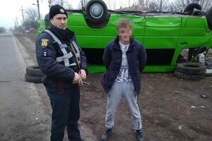 "Хотел доехать домой": в Одесской области пьяный мужчина угнал маршрутку