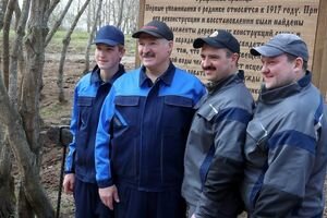 "Никому не желаю такой судьбы": Лукашенко заявил, что его сыновья не хотят становится президентами