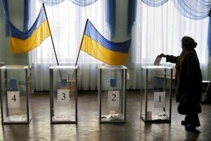 Избирательные участки в Украине начнут охранять за полторы недели до выборов