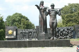 В Оппозиционной платформе - За жизнь назвали снос Монумента Славы во Львове "тактикой выжженной земли" нынешней власти