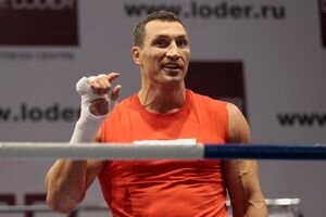 Владимир Кличко претендует на звание "Лучшего боксера десятилетия"