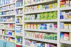 Йод, перекись и медицинский спирт: в Украине запретили продажу 18 популярных препаратов