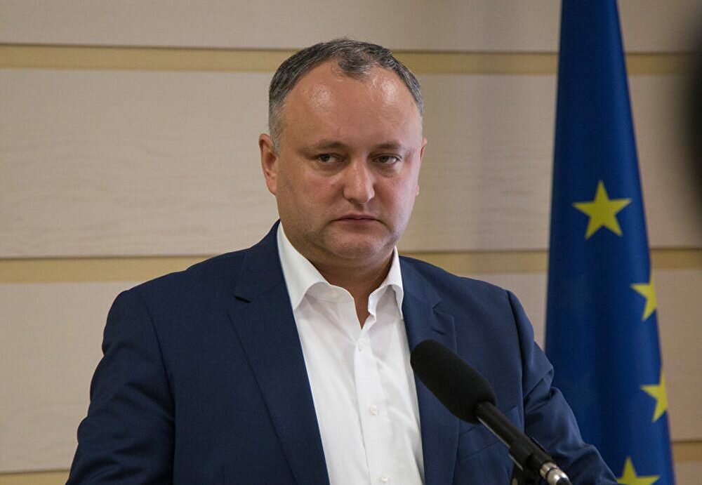 Народные избранники Молдавии решили, что без президента могут назначать министров